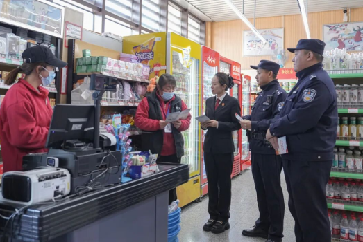 �ػ��з�Ժ���Ͽ�չ��ѧϰ�����᳹ϰ��ƽ����˼�룬�ƶ��ܷ��������ġ��ܷ������