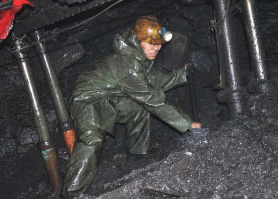 孙庄采矿公司矿工风采